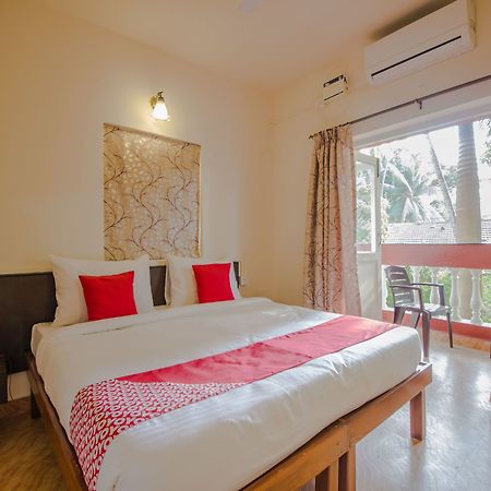 Oyo Flagship 13853 Shruti Resort Калангут Екстер'єр фото